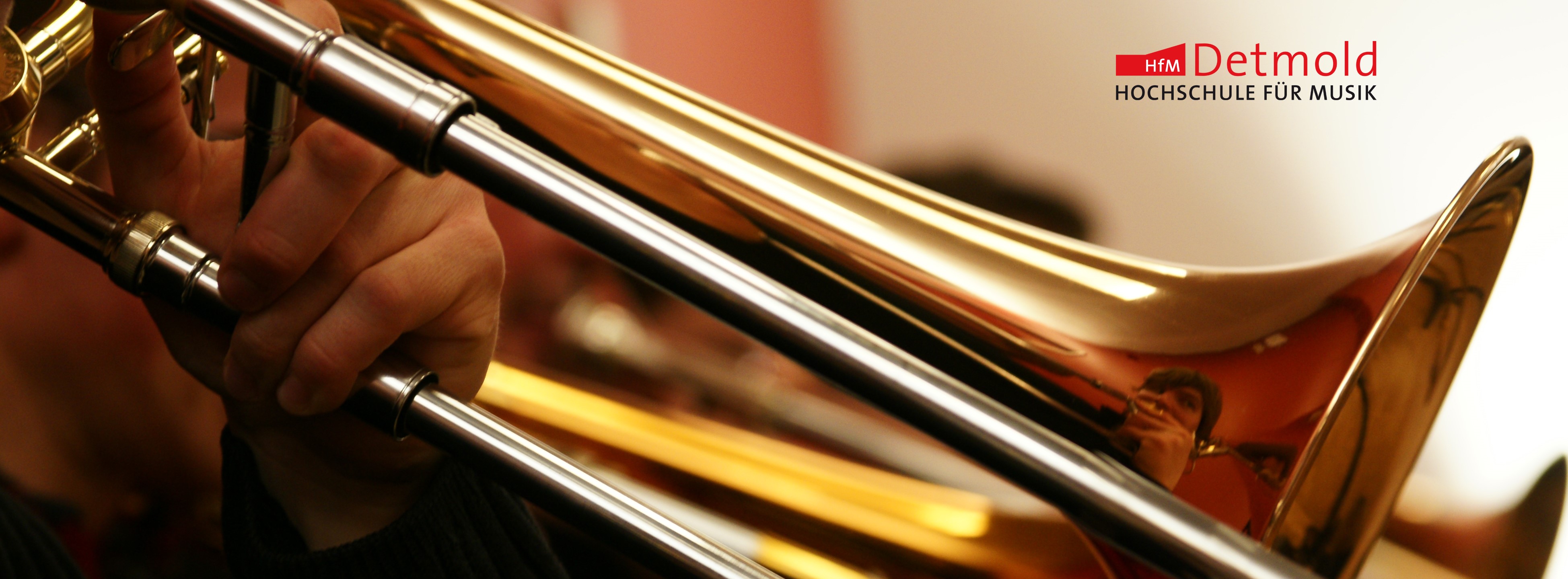 Studierende am Palais II.jpg